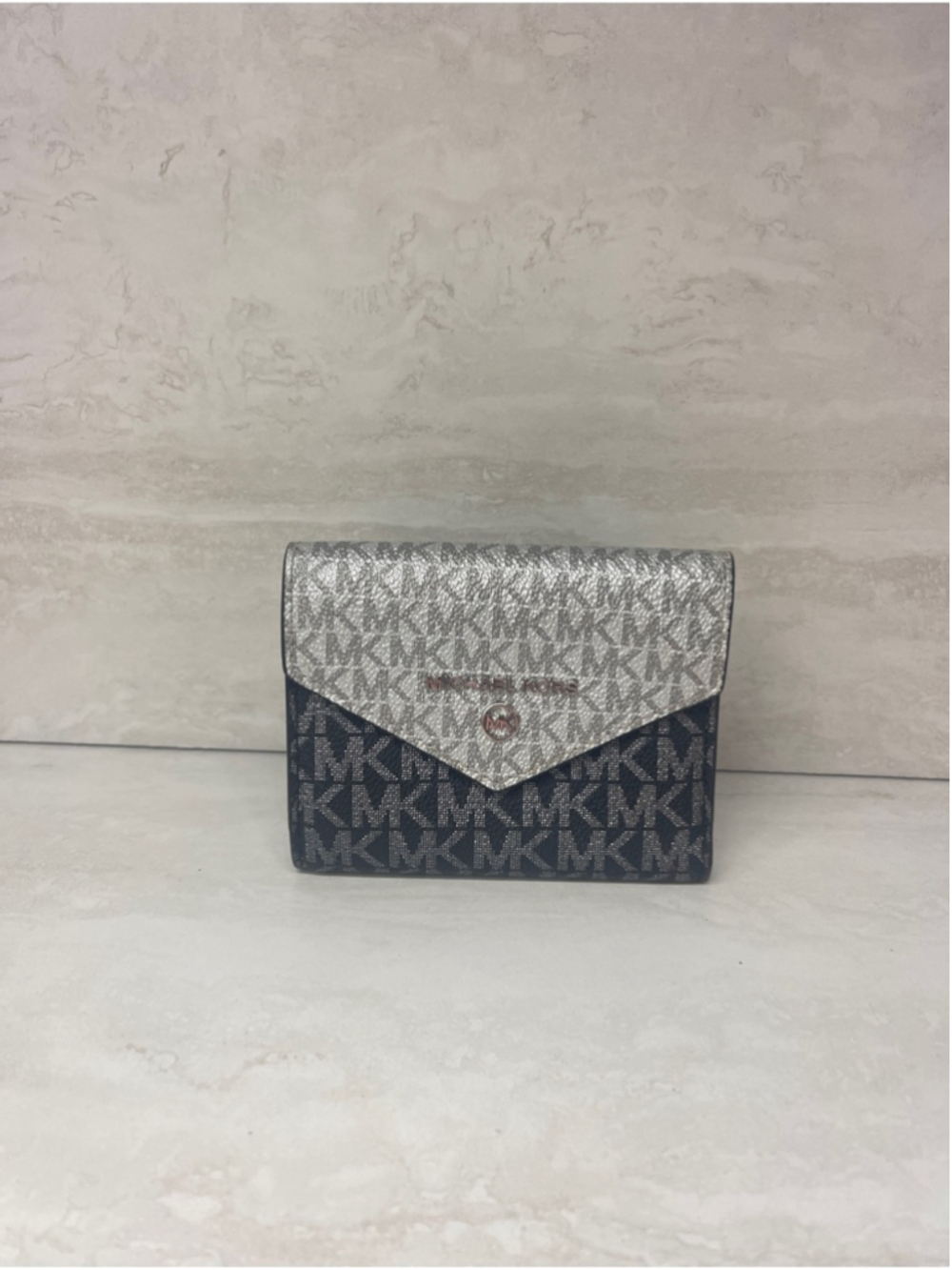 Michael Kors Jet Set Charm Trifold Wallet Black Silver Metallic Logo